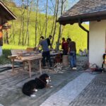 Skihütte putzen und holzen